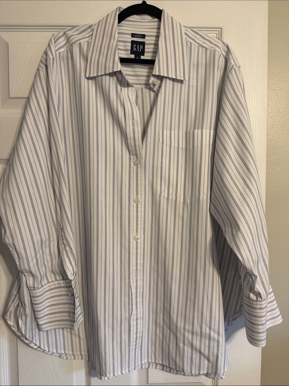 GAP Women’s White Button-Down Shirt with Blue Stripes big shirt